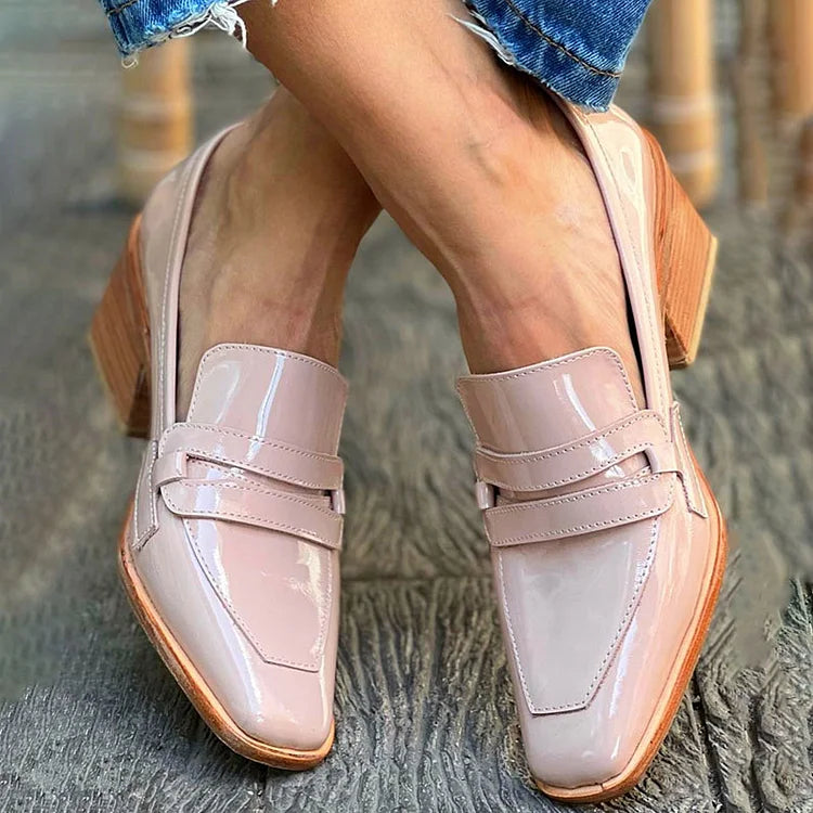 SHINY WIDE HEEL LOAFERS