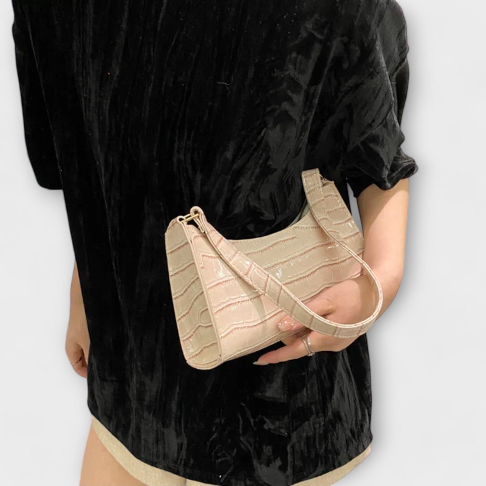 Clara | Shiny Leather Bag