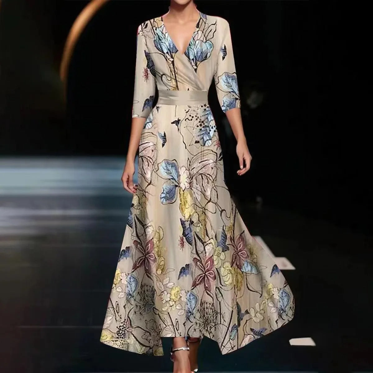 Chic Dress with Floral Print